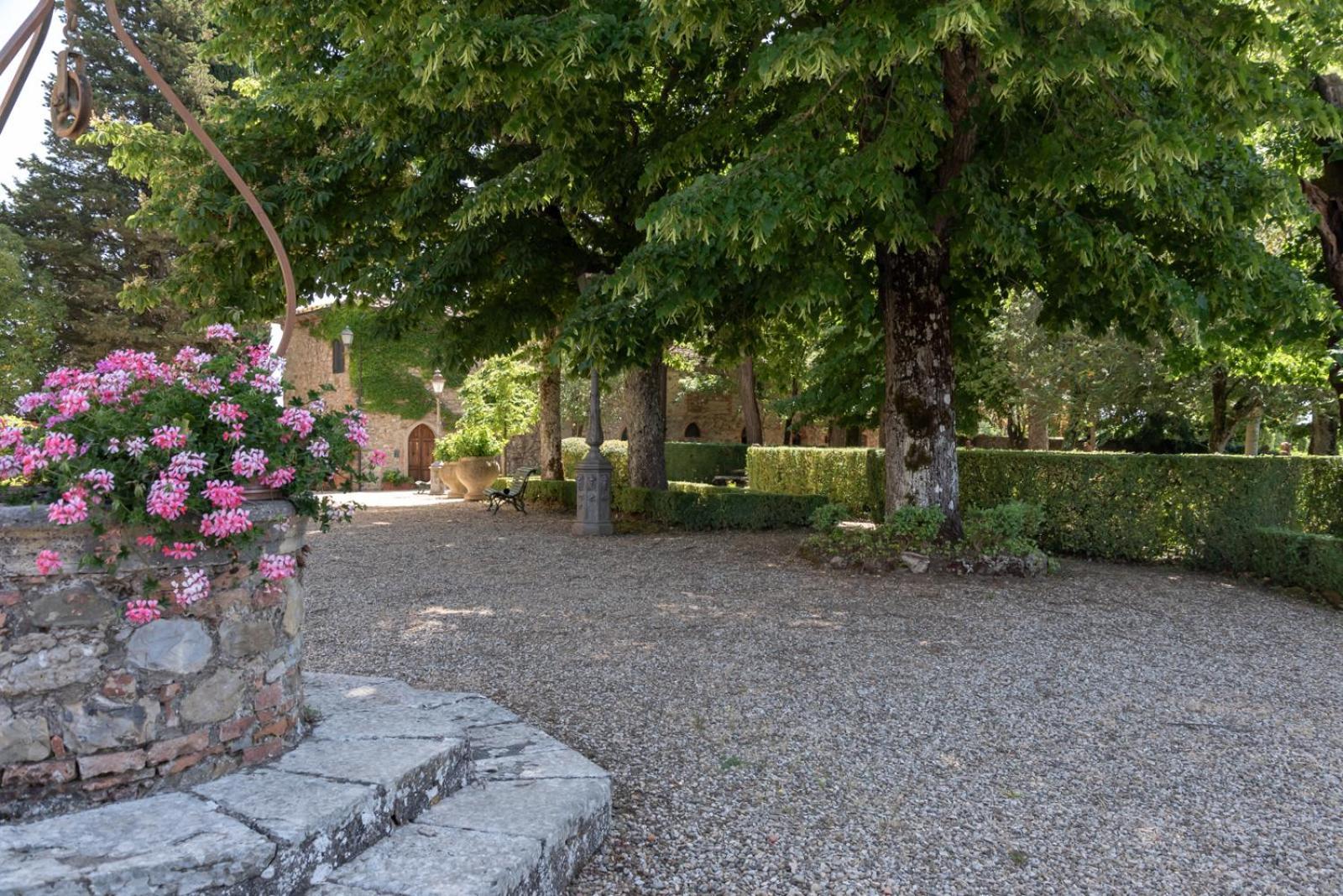 Villa Nemora Castello di Montalto Esterno foto