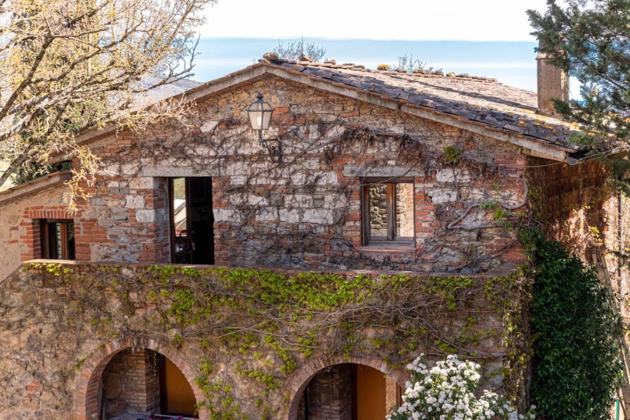 Villa Nemora Castello di Montalto Esterno foto