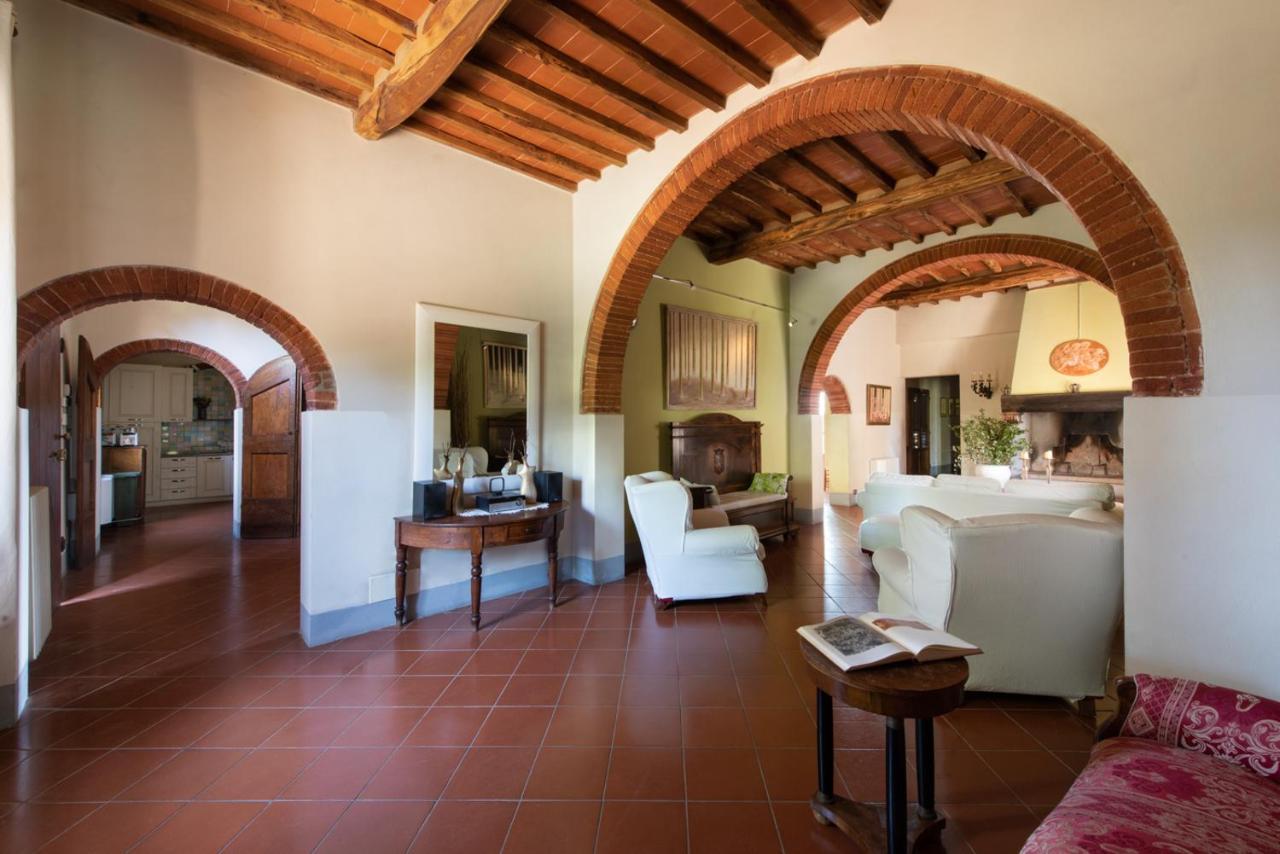 Villa Nemora Castello di Montalto Esterno foto